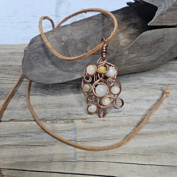 Organic Handmade Wire wrapped Copper Stone Lemon Quartz /Jade Pendent Necklace - Picture 3 of 4